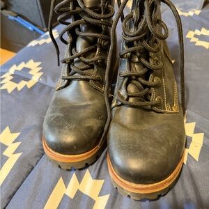 Sketchers Black Lace-Up Boots with Brown Sole